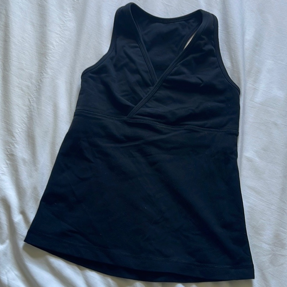 Lululemon top size small